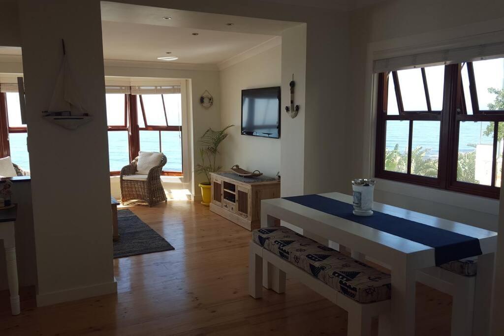 18 Steps - Seaside Cottage With Breathtaking Views Kapstaden Exteriör bild