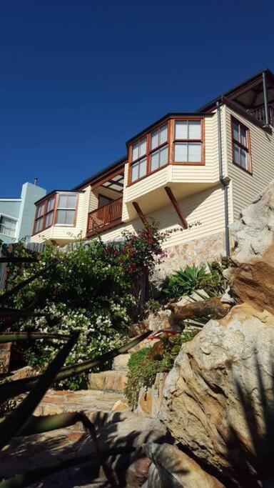 18 Steps - Seaside Cottage With Breathtaking Views Kapstaden Exteriör bild