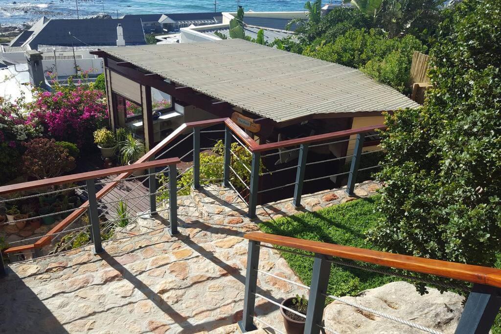 18 Steps - Seaside Cottage With Breathtaking Views Kapstaden Exteriör bild