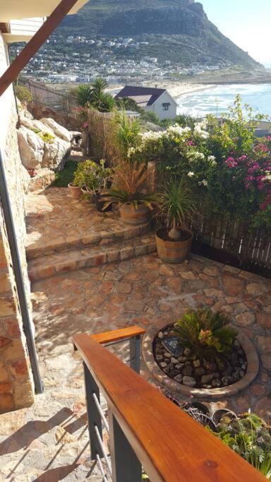 18 Steps - Seaside Cottage With Breathtaking Views Kapstaden Exteriör bild